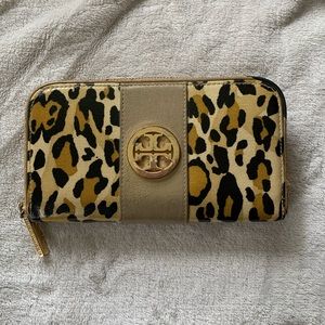 🛑SOLD🛑 Tory Burch wallet